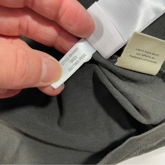 New Madewell Mens All Day Tee Shirt NYC Graphic Size Small - Picture 4 of 8